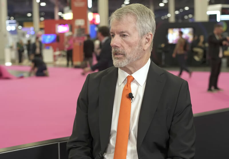 Майкл Сэйлор на конференции Money 20/20 представляет свой прогноз по цене биткоина. Источник: CNBC Майкл Сэйлор на конференции Money 20/20 представляет свой прогноз по цене биткоина. Источник: CNBC