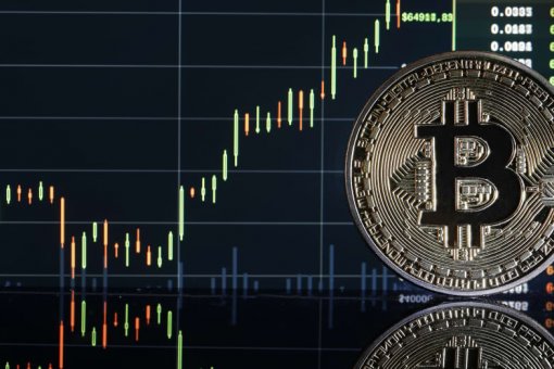 BTC находится в нижней части месячного ценового диапазона