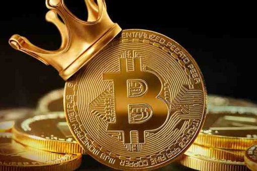 Биткоин достигнет 3,800 долларов до того, как в августе взлетит до 7,000 