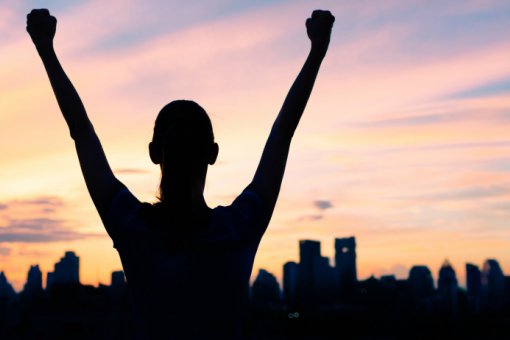 Эти две криптовалюты обошли биткоины в первом квартале после 450% взлёта 