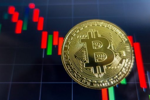 Биткоин вошел в зону поддержки от 35 до 37 тысяч долларов США