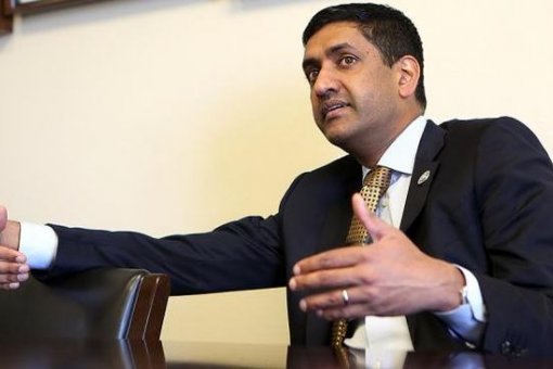 Представитель Калифорнии Ро Ханна: биткоин, как цифровое золото, не подлежит девальвации