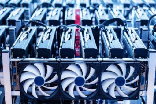 Fortress Technologies покупает 4500 машин для майнинга биткойнов у Bitmain