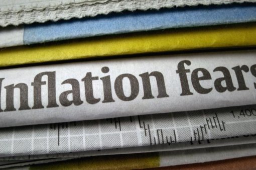 Биткоины, альткоины и акции падают, так как инфляционные страхи влияют на доверие инвесторов