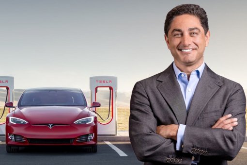 Член совета директоров Tesla возглавляет две криптовалютные компании