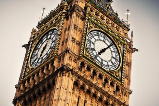 На протяжении многих лет fintech компания TransferWise, которая позволяет пользователям отправлять банковские платежи с очень дешевыми сборами и более короткими периодами проверки, была самым доминирующим бизнесом fintech в Европе. Но в этом месяце компания Revolut достигла оценки в $ 1,7 млрд после интеграции с криптовалютами, значительно обойдя Transferwise.