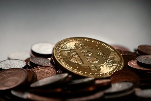 Курс биткоина пробил отметку в $6 000
