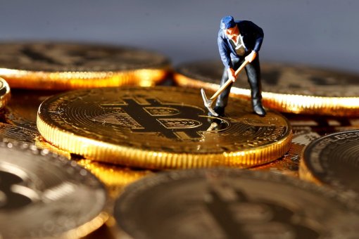 Биткойн-майнеры увеличили выручку на 33% в декабре
