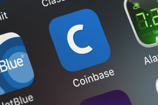 Coinbase обратилась к Nasdaq для проведения прямого листинга