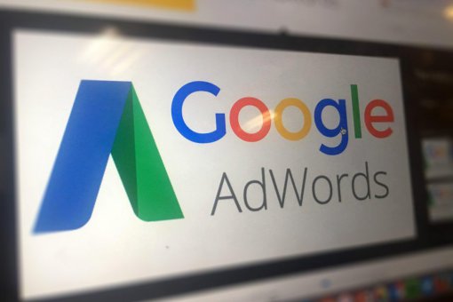 Google отменяет запрет на рекламу криптовалют