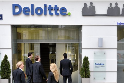 Исследование Deloitte показало, что 40% медиа-сектора планируют вкладывать миллионы в блокчейн