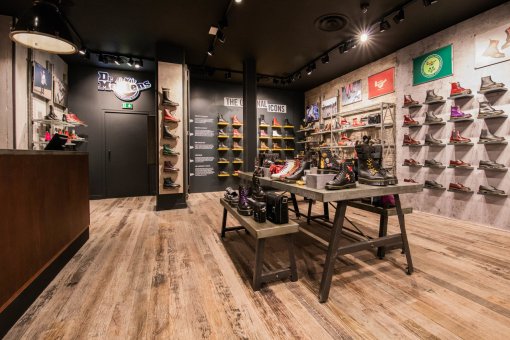 Dr. Martens рассматривает возможность листинга на лондонской фондовой бирже