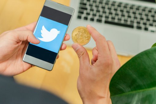 Генеральный директор Twitter и Square призвал пожертвовать биткойны для борьбы с жестокостью полиции в НигерииUnstoppable Domains и Chainlink вводят проверку Twitter для крипто-платежей