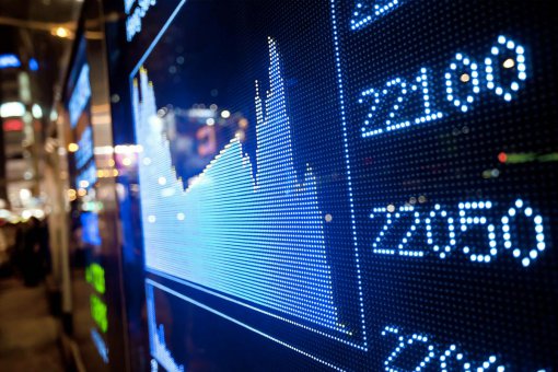 Центробанк России аннулировал лицензии крупных брокерских компаний