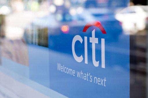 Citi начинает охват Coinbase с целевой ценой в 415 долларов США