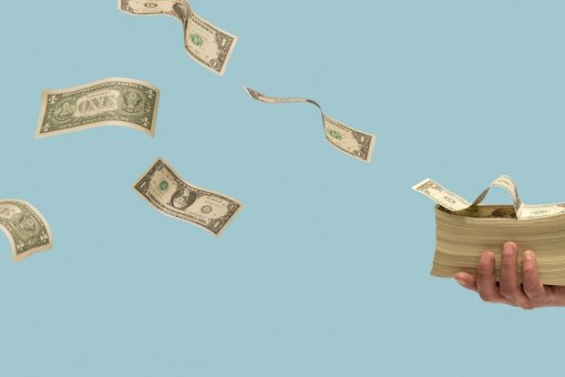 Инвесторы выводят почти 100 миллионов долларов из криптофондов США