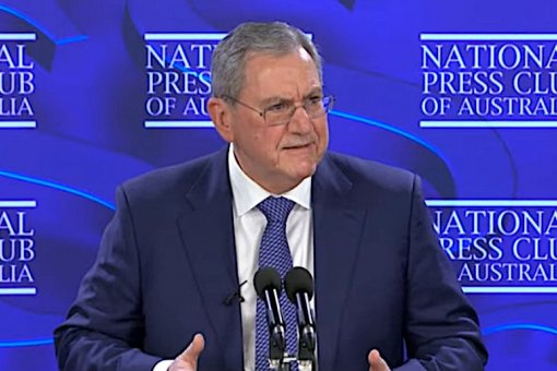 Председатель ASIC Джо Лонго выступает с речью в Национальном пресс-клубе в Канберре в среду. Источник: Национальный пресс-клуб Австралии Председатель ASIC Джо Лонго выступает с речью в Национальном пресс-клубе в Канберре в среду. Источник: Национальный пресс-клуб Австралии