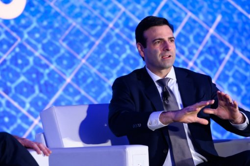 Хит Тарберт, председатель комиссии CFTC, официально покидает агентство