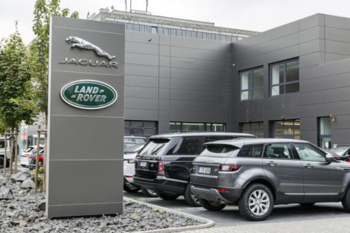Как Jaguar Land Rover делает ставку на криптовалюты