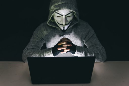 Владелец черного рынка JokerStash в Darknet уходит на пенсию, сколотив миллиардное состояние