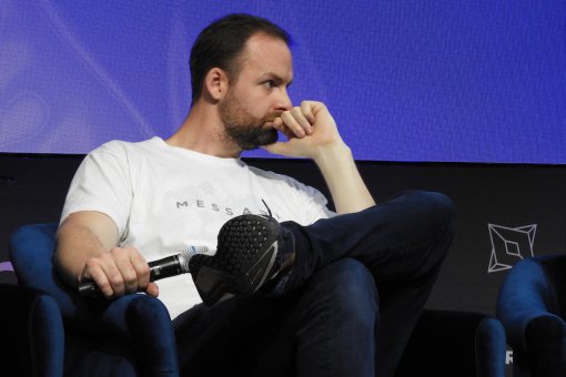 Райан Селкис: «Политика правительства США в области криптовалют «вознаграждает мошенников и злоумышленников а новаторов наказывает»