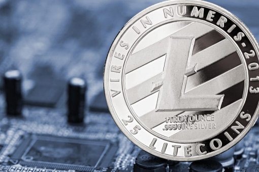 Между XRP и Litecoin начинается гонка за четвертое место