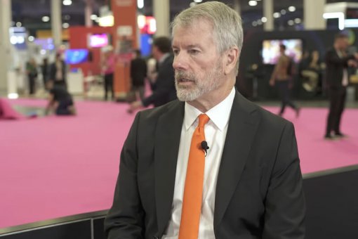 Майкл Сэйлор на конференции Money 20/20 представляет свой прогноз по цене биткоина. Источник: CNBC Майкл Сэйлор на конференции Money 20/20 представляет свой прогноз по цене биткоина. Источник: CNBC