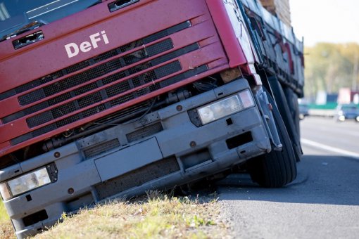 Основные токены Defi падают, деньги возвращаются в биткойн