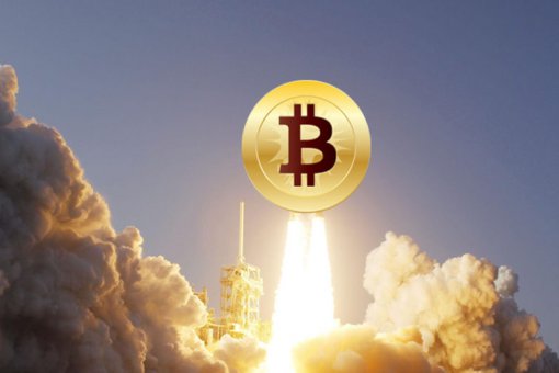 Цена биткоина достигла двухмесячного максимума выше 10,000 долларов
