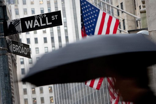 Аналитик объясняет, почему биткоин копирует поведение индекса S&P 500