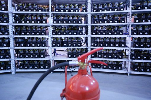 Власти изъяли более 1500 установок для криптомайнинга в Дагестане