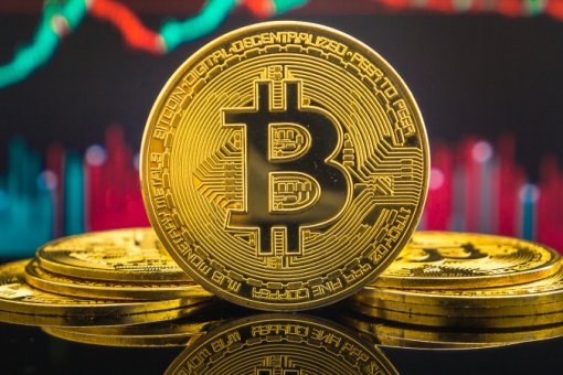 Биткоин достиг уровня 47 500 долларов США