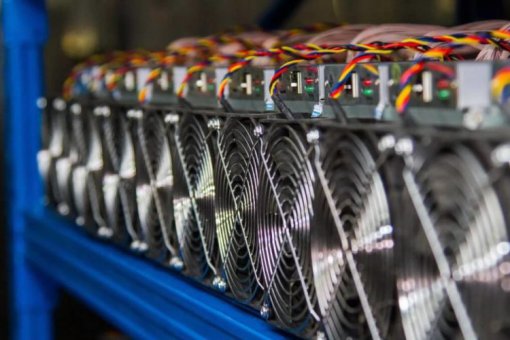 Сигнализирует ли распродажа 673 BTC о капитуляции майнеров биткоинов?