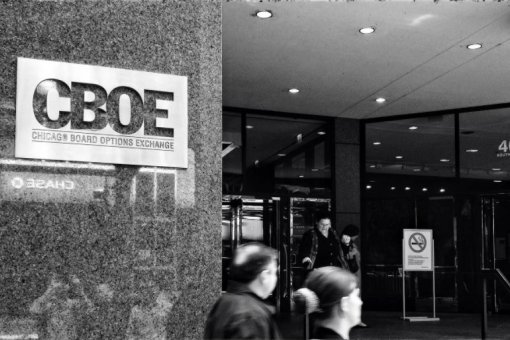 На бирже "CBOE" стартовали торги биткоин-фьючерсами