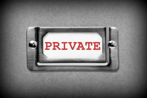 SecretSwap работает аналогично Uniswap или SushiSwap, но также имеет преимущества конфиденциальности