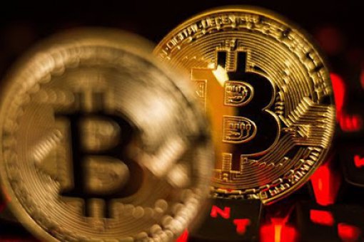 8 или 10 тысяч долларов: куда направится биткоин, зависит от нулевой волатильности