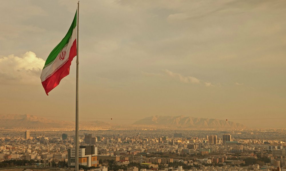 Иран приказывает криптомайнерам прекратить операции, чтобы предотвратить зимние отключения электроэнергии