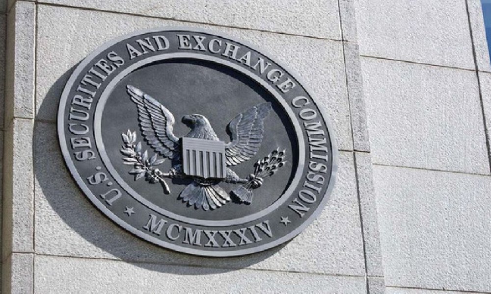 SEC откладывает решение по предложению NYDIG о спотовом биткойн-ETF