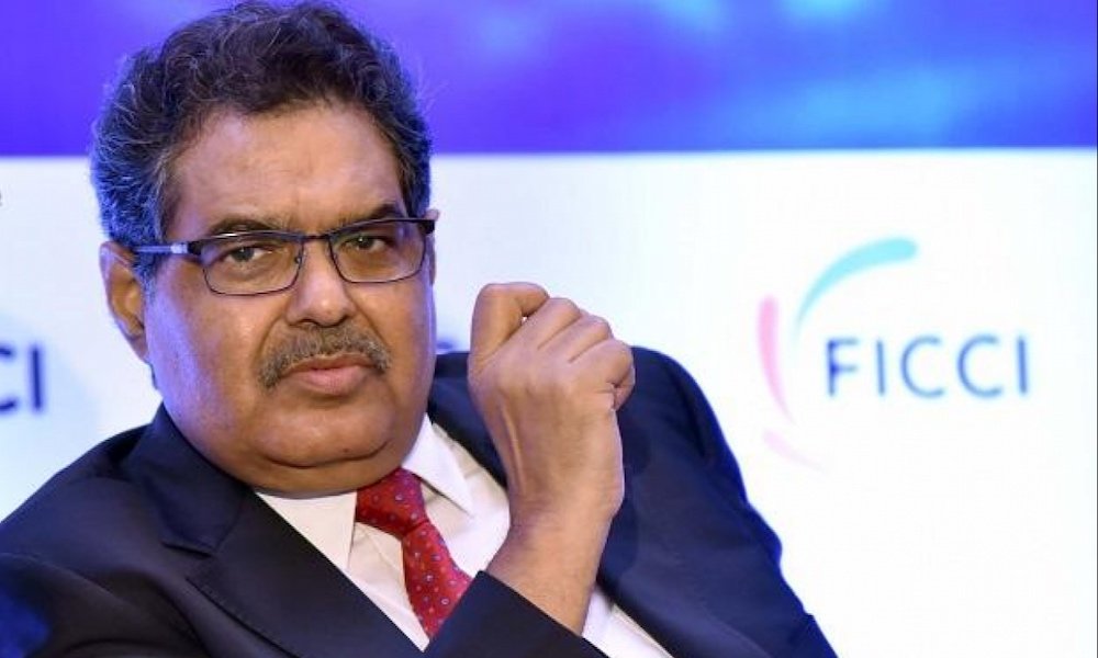 Глава SEBI предостерегает индийские ПИФы от инвестирования в криптовалюты