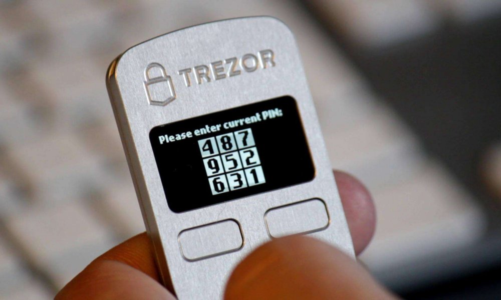 Инженер взломал кошелек Trezor и вернул $2 млн «потерянной» криптовалюты
